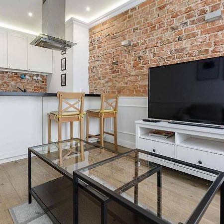 Central Wroclaw Apartment - City Center - Bright And Cozy - U11 Exteriér fotografie