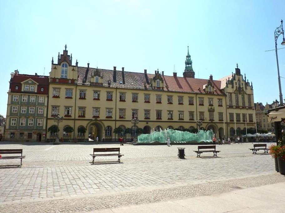 Central Wroclaw Apartment - City Center - Bright And Cozy - U11 Exteriér fotografie
