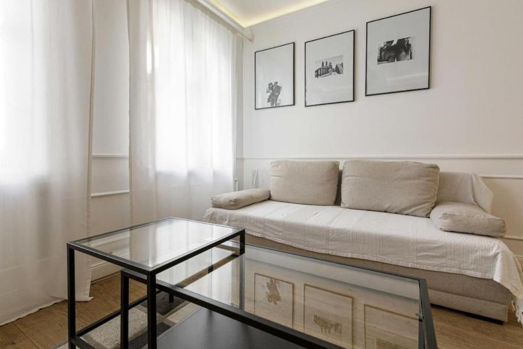 Central Wroclaw Apartment - City Center - Bright And Cozy - U11 Exteriér fotografie